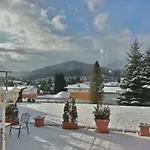 Waldhotel Seefeld 3*