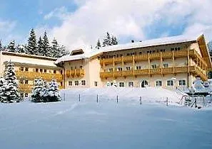 ホテル Waldhotel Seefeld ゼーフェルト・イン・チロル