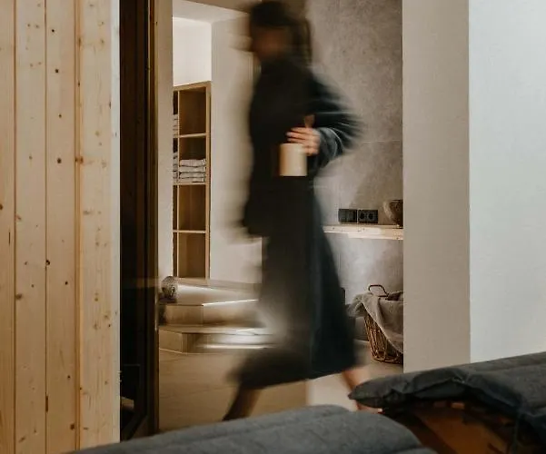 Szálloda Waldhotel Seefeld 3*