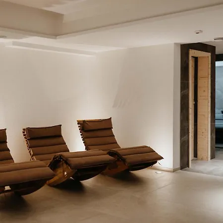 Hotell Waldhotel Seefeld 3*